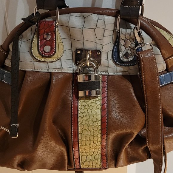 WOMANS HANDBAG - Picture 8 of 8